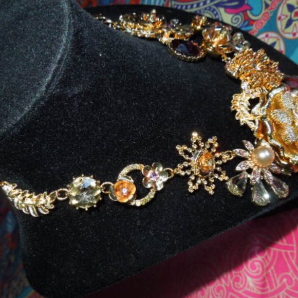 NWT Miriam Haskell Flower Statement Necklace - Picture 6 of 8